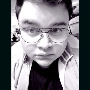 Meet your Posher, Louis